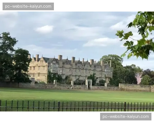 牛津大学设立“足球与媒体研究”硕士项目，英超档案馆提供案例支持