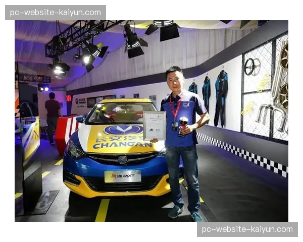 国际汽联对两位车手进行驾驶标准提醒，涉及超车防守动作